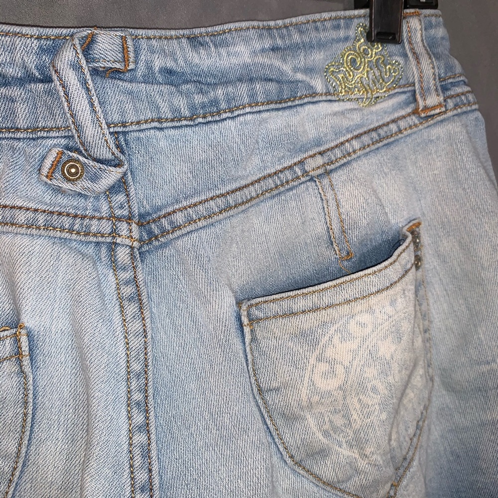 ☀️ Women's Echo Red cutoff shorts - Picture 7 of 9